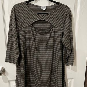 Avenue 18 20 2X Keyhole Cutout Striped Stripe Top Blouse 3/4 Sleeves